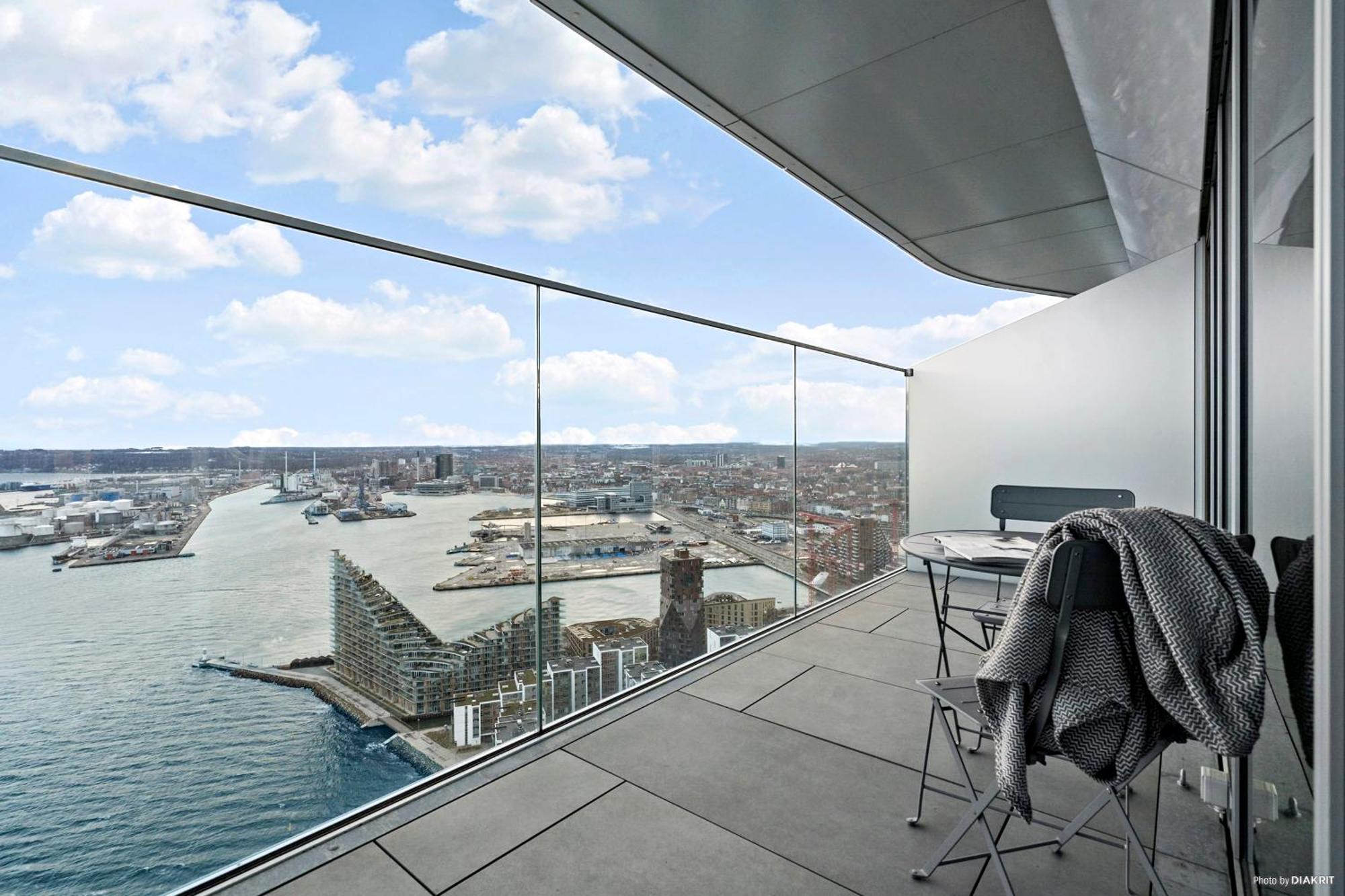 View In Denmark From 40th Floor Apartment Aarhus